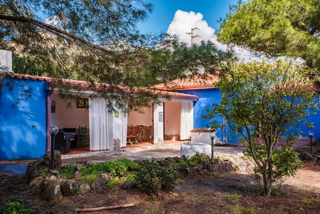 Casa Viola Villa SantʼAntìoco